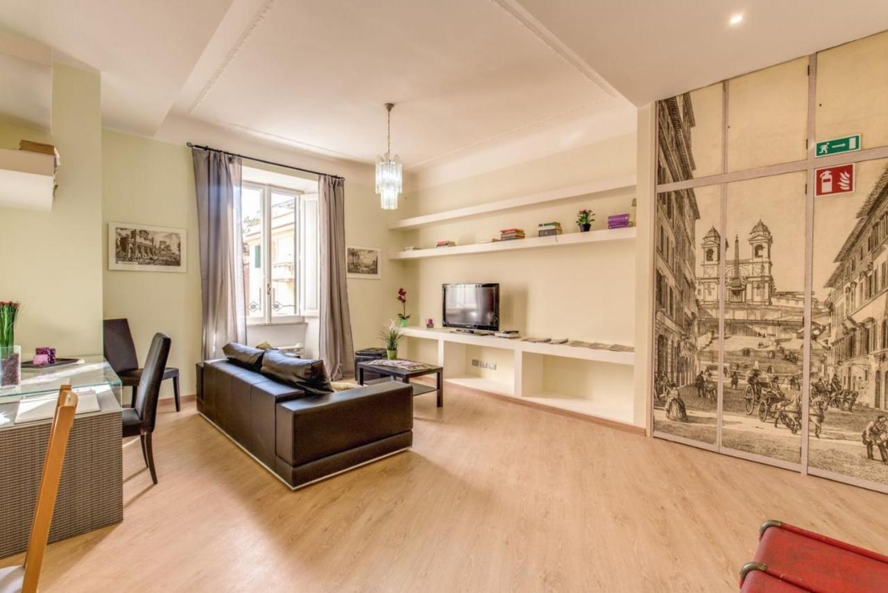 Lovely 4-Bedroom Apartment 30M Sangiovanni Metro 로마 외부 사진