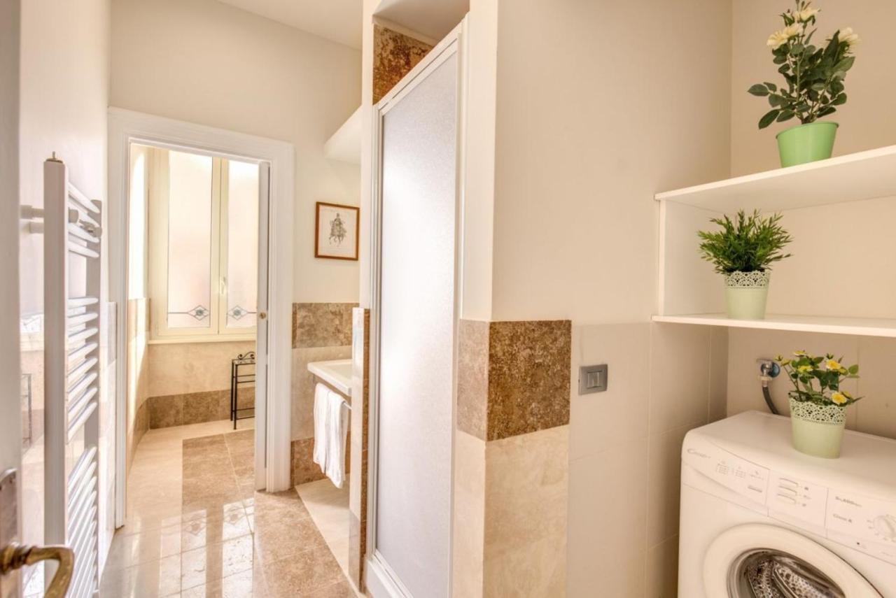 Lovely 4-Bedroom Apartment 30M Sangiovanni Metro 로마 외부 사진