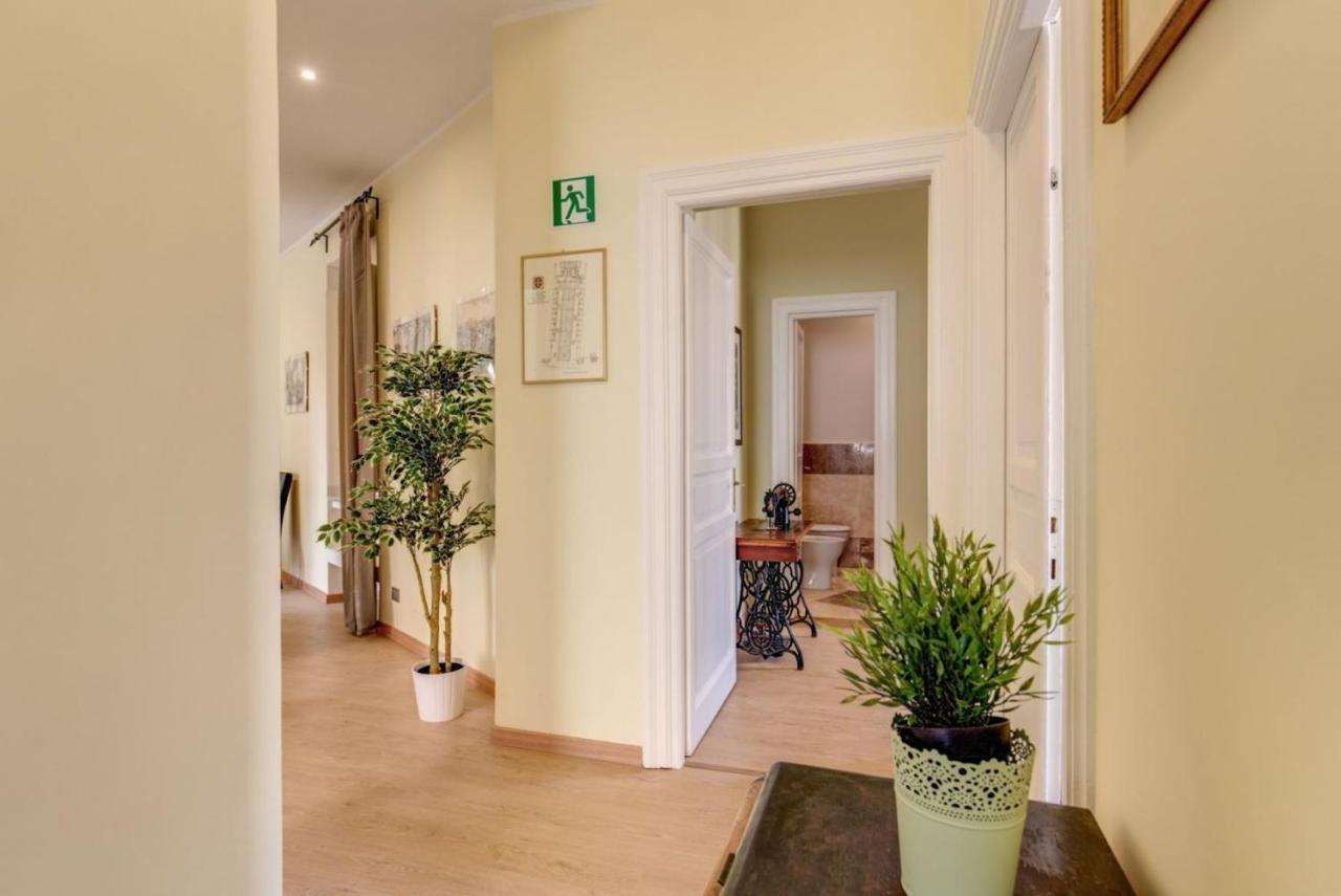 Lovely 4-Bedroom Apartment 30M Sangiovanni Metro 로마 외부 사진